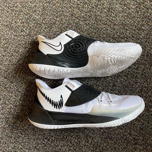 Nike Kyrie 3 low TB “White Black”